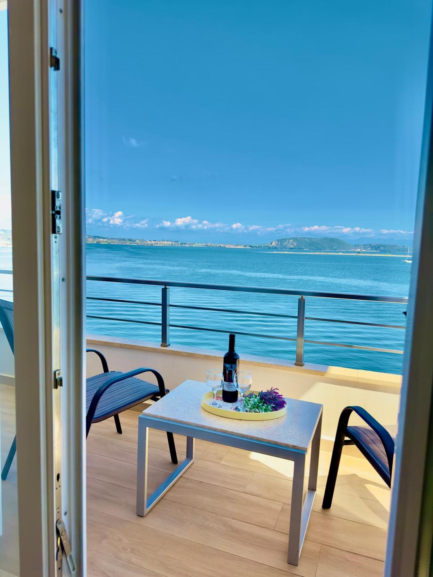 Ferienwohnung Bluish 3A Preveza Exterior foto